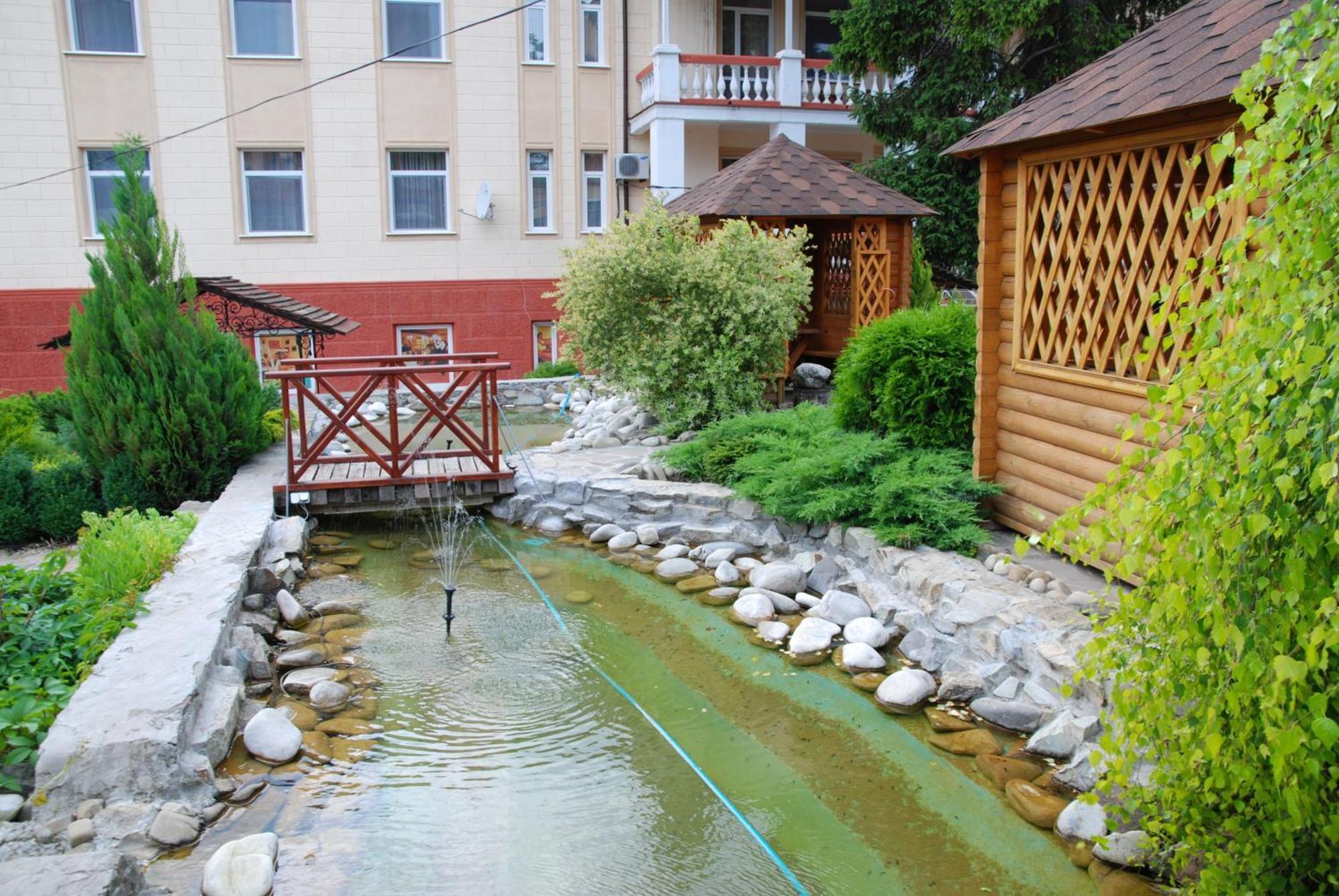 Filvarki-Centre Kamjanez-Podilskyj Exterior foto